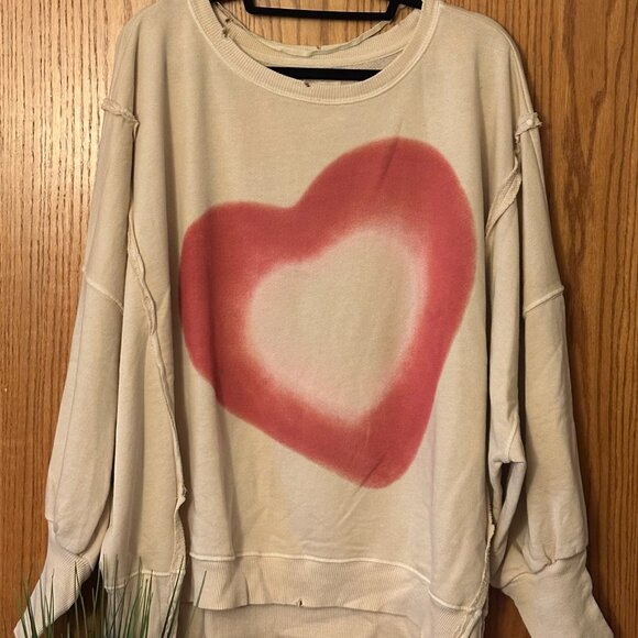 NWOT We The Free Graphic Camden Pullover Heart size- LARGE - Picture 5 of 6